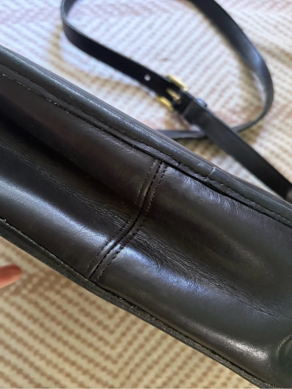 VTG Coach Classic City Bag